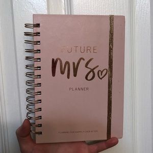 Rose Gold Future Mrs Planner